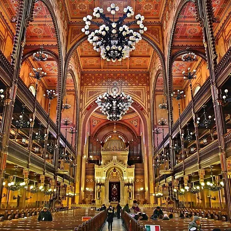 Хостел Universal *